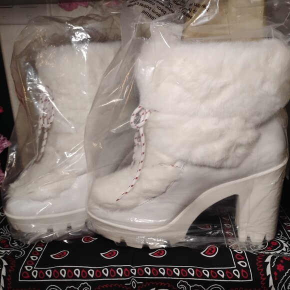 Jessica Simpson Leather Faux Fur Chunky Lace-Up Platform Boots, Mirie White - Picture 2 of 7